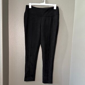 Andrew Marc Elegant Black faux suede Pants